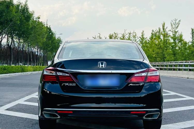 Used Honda Accord 2016 2.0L Comfort Edition
