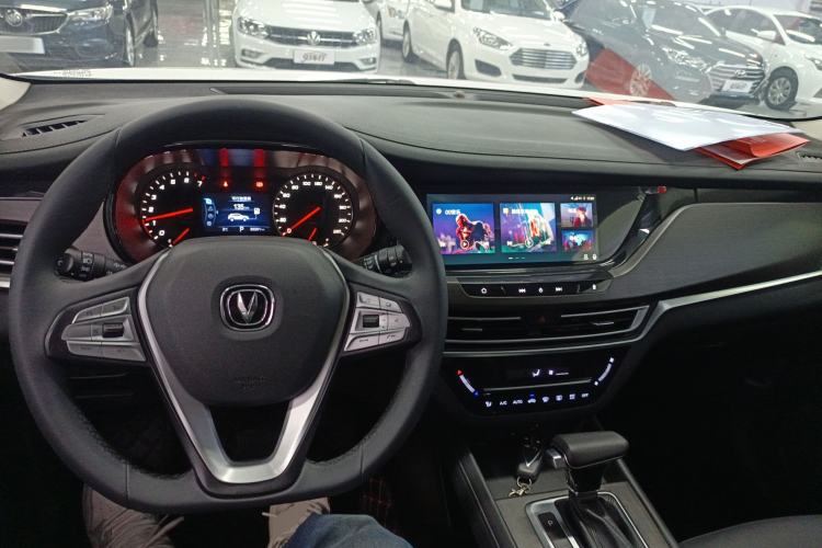 Used Changan CS35PLUS 2019 1.4T DCT Chuanlian Blue Whale Edition
