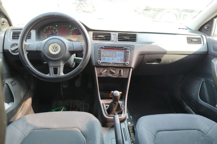 Used Volkswagen Santana 2015 1.4L Manual Fashion Edition
