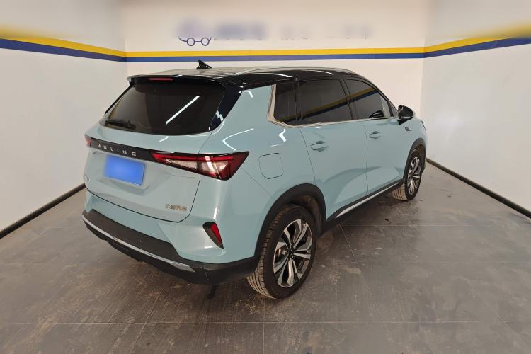 Used Wuling Asta 2021 1.5T CVT Starlight Edition
