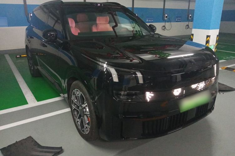 Used Lynk & Co 900 2025 1.5T Ultra
