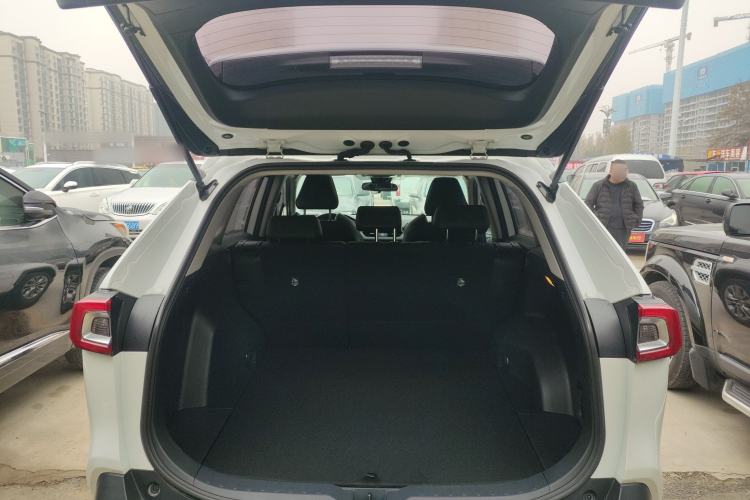 Used Toyota Wildlander 2022 2.0L CVT 4x4 Luxury PLUS Edition
