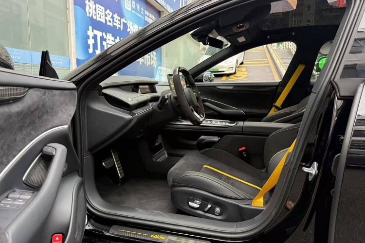 Used  SU7 Ultra 2025 Ultra Model