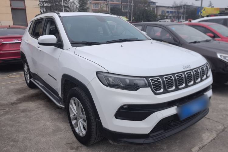 Used  Compass 2021 220T Automatic Leading Edition
