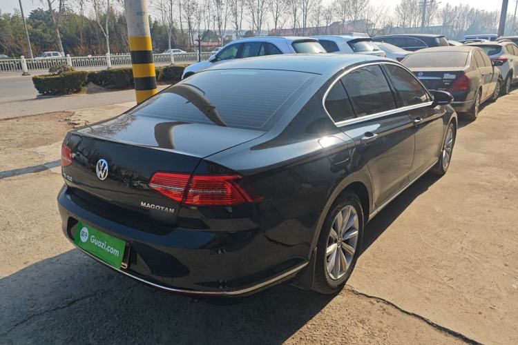 Used Volkswagen Magotan 2018 330TSI DSG Advanced Model
