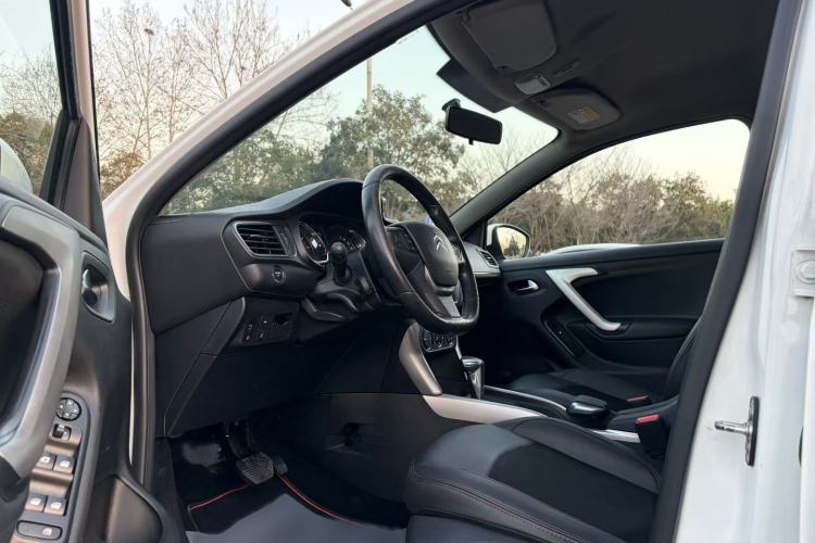 Used Citroen C3-XR 2015 1.6THP Automatic Smart Model