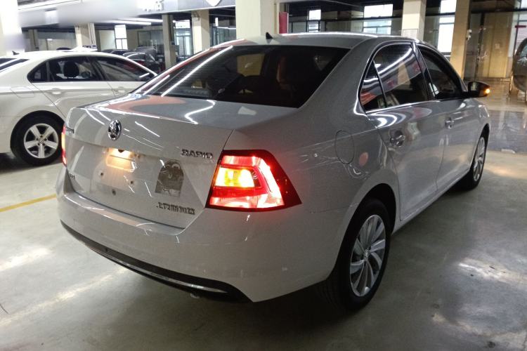 Used Skoda Rapid 2018 1.6L Automatic Comfort Edition