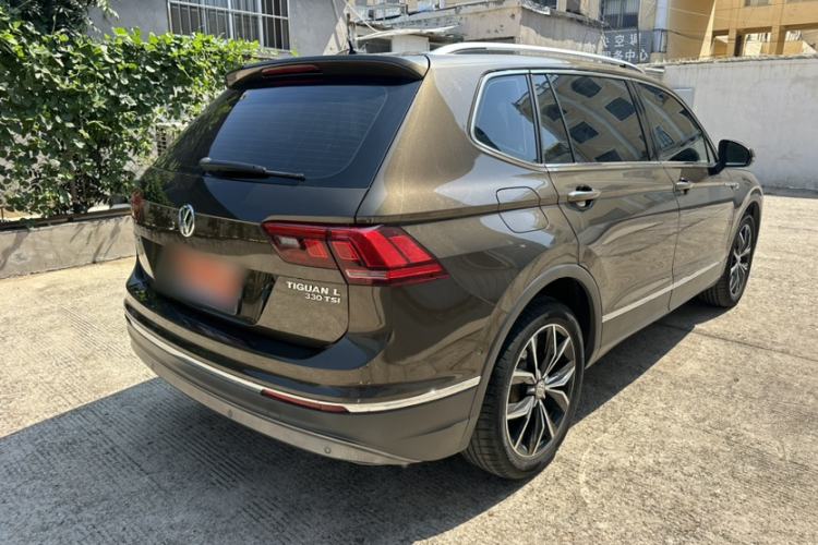 Used Volkswagen Tiguan L 2019 Revised 330TSI Automatic Two-Wheel Drive Smart & Luxury Edition China VI Standard
