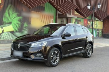Used BORGWARD BX7 2016 28T Two-Wheel Drive Luxury Version 5 Seats