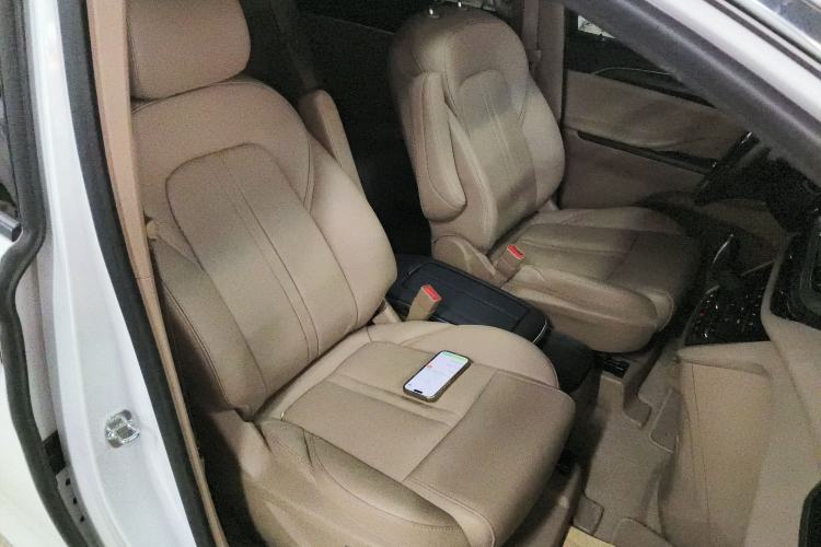 Used Buick GL8 2021 ES Land Cruiser 653T Luxury Edition