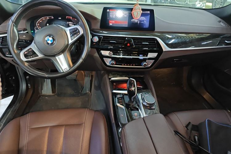 Used BMW 5 Series 2020 525Li M Sport Package