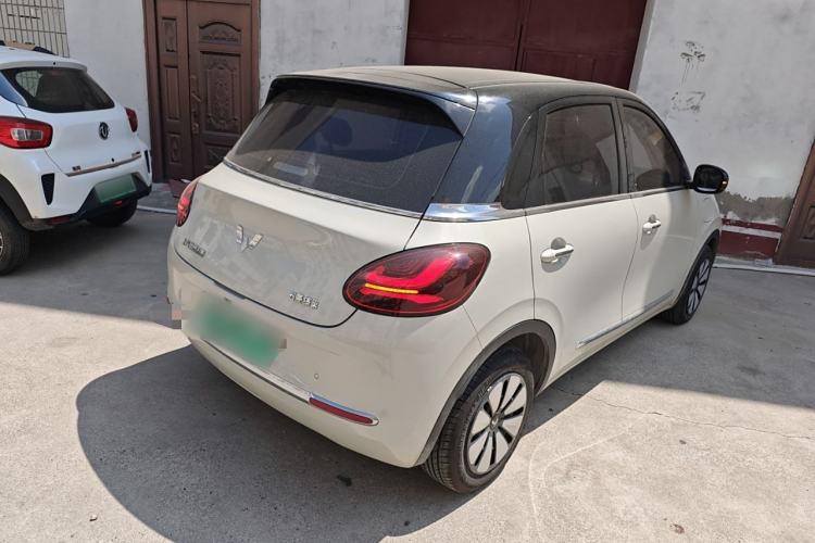 Used Wuling Bingo 2023 410 km Lingxi Deluxe Edition
