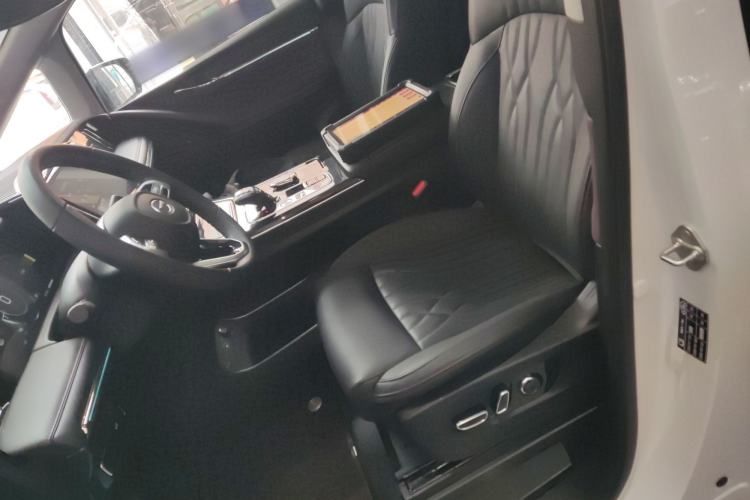 Used GAC Trumpchi M8 2024 Master Series 400T Ultimate Edition