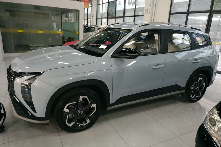 Used Hyundai ix35 2023 Musso 2.0L Flagship Edition TOP
