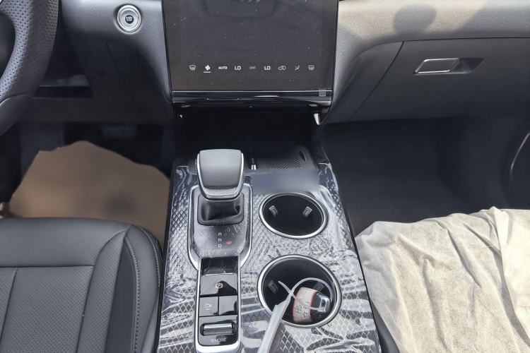 Used Hongqi HS3 PHEV 2024 PHEV 115km Jingwei Edition
