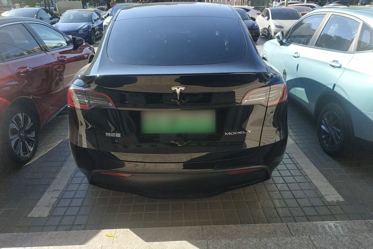 Used Tesla Model Y 2023 Rear-Wheel-Drive Version