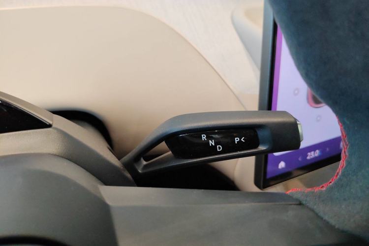 Used  YU7 2025 Ultra-Long Range High-Performance All-Wheel-Drive Max Edition
