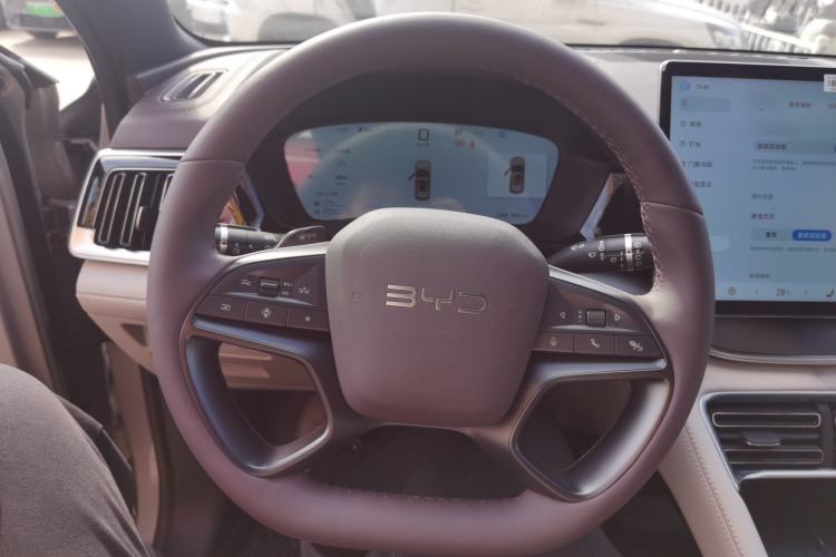 Used BYD Song PLUS New Energy 2025 DM-i Intelligent Driving 160KM Flagship Model
