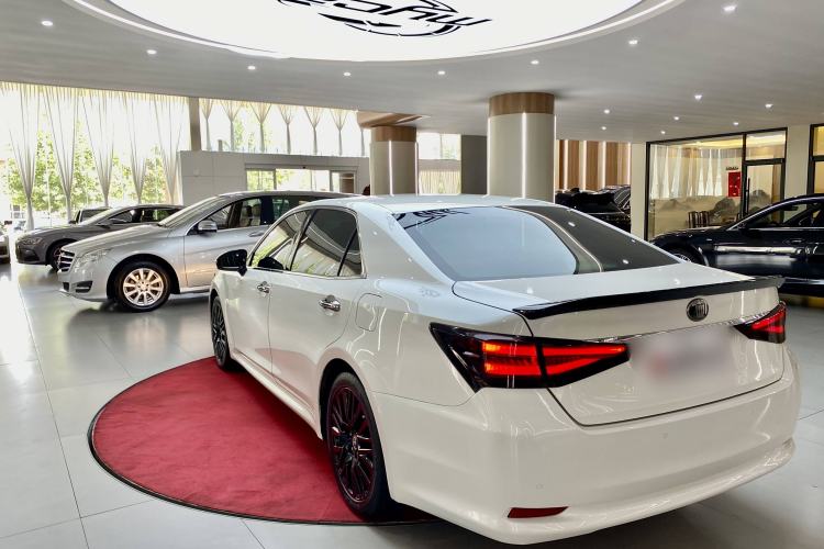 Used Toyota Crown 2015 2.0T Fashion Edition
