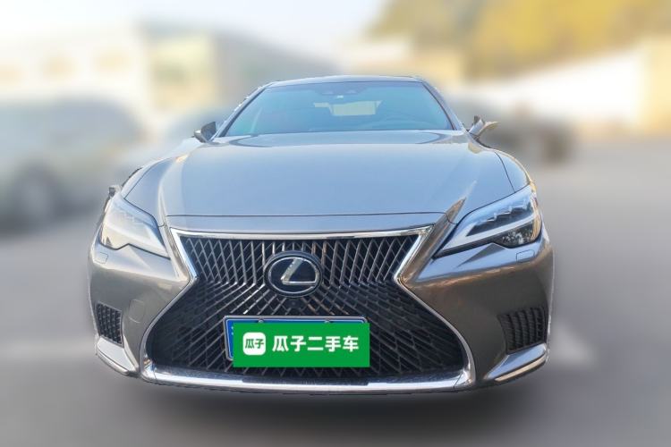 Used Lexus LS 2021 500h Executive Edition
