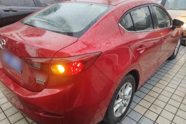 Used Mazda Mazda 3 Axela 2017 Sedan 1.5L Automatic Comfort Model Emission Standard China V
