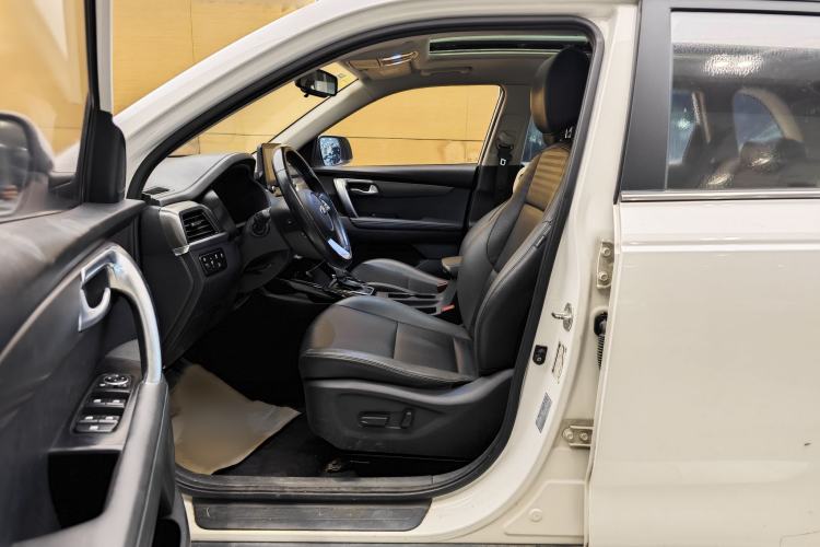 Used Kia Sportage R 2018 2.0L Automatic Smart Luxury Version China V Standard
