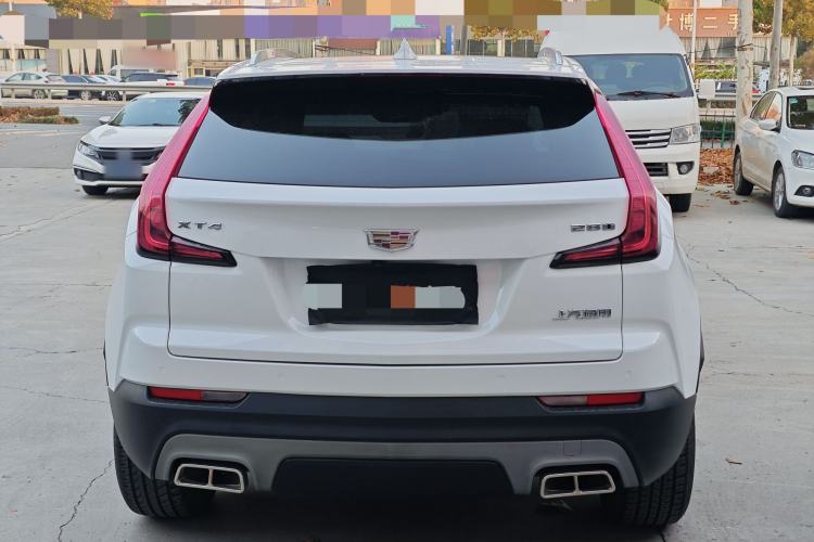 Used Cadillac XT4 2021 28T Two-Wheel Drive Luxury Version
