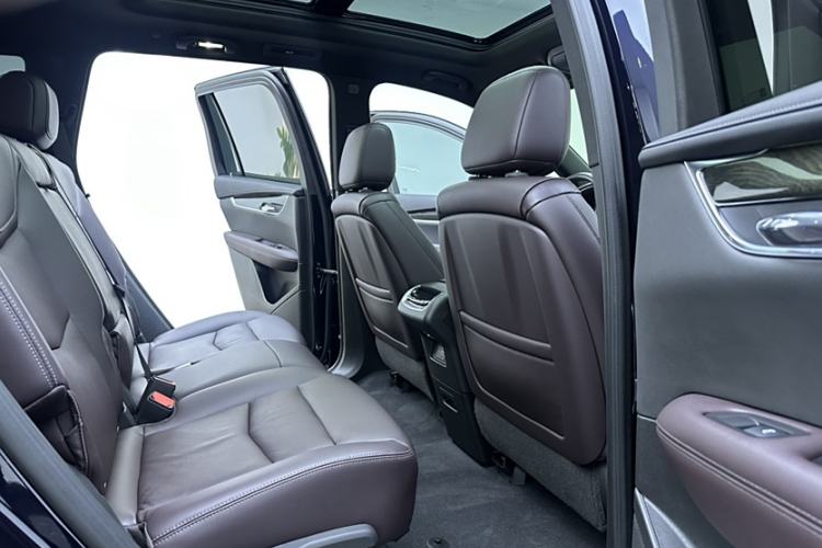 Used Cadillac XT6 2021 2.0T 7-Seater Two-Wheel-Drive Luxury Version