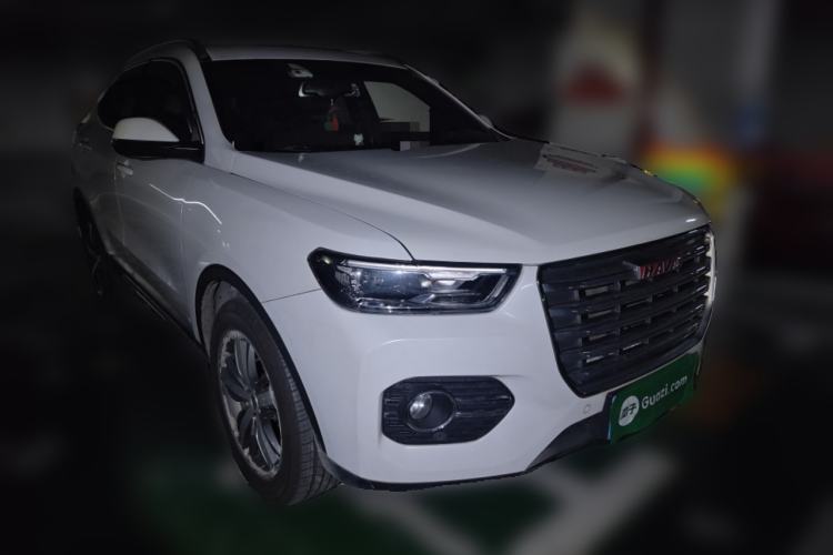 Used Haval H6 2017 Red Label 2.0T Automatic Two-Wheel Drive ZhiShang Model
