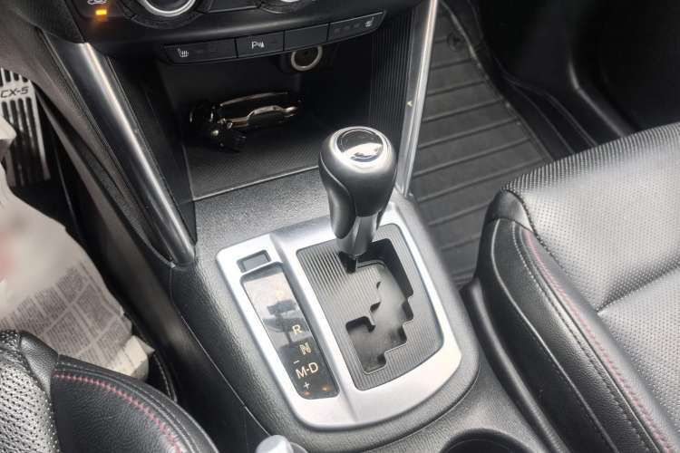 Used Mazda CX-5 2013 2.5L Automatic 4x4 Luxury Version
