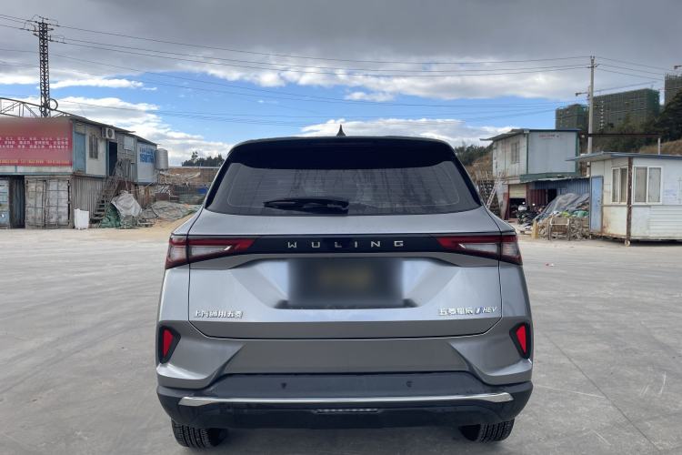 Used Wuling Asta 2022 2.0L DHT Electric-Speed Version