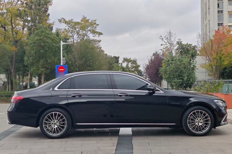 Used Mercedes-Benz E-Class 2022 E 260 L
