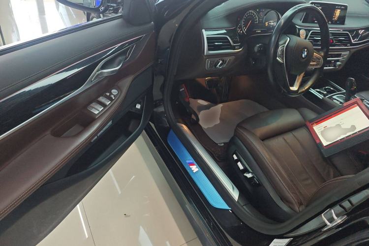 Used BMW 7 Series 2018 730Li Leading Model M Sport Package
