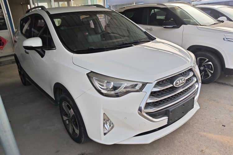 Used  Refine S3 2017 1.6L Manual Luxury Smart Model