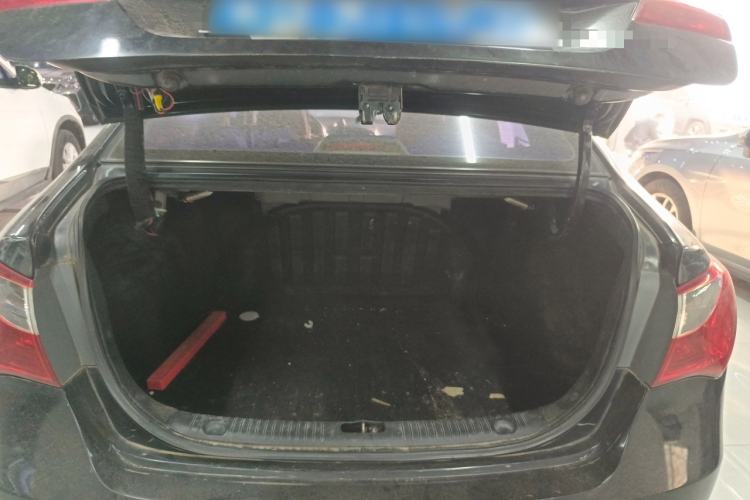 Used Hyundai Celesta 2015 1.6L Automatic Comfort Model