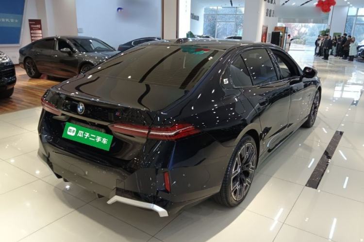 Used BMW 5 Series 2025 530Li Luxury Edition M Sport Package