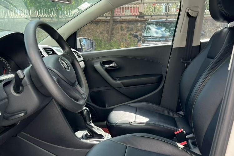 Used Volkswagen Polo 2016 1.4L Automatic Trendy Model