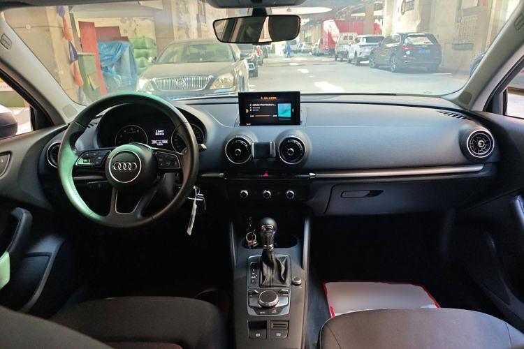 Used Audi A3 2020 Restyled Limousine 35 TFSI Ambition Version China VI
