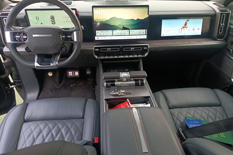 Used  917 2023 Range-Extended Base Model
