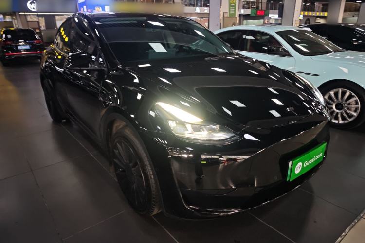 Used Tesla Model Y 2023 Rear-Wheel-Drive Version