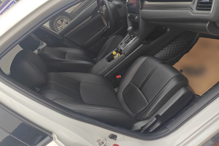 Used Honda Civic 2021 HATCHBACK 220TURBO CVT New Trendsetter