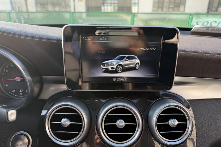 Used Mercedes-Benz GLC 2019 GLC 260 L 4MATIC Dynamic Model
