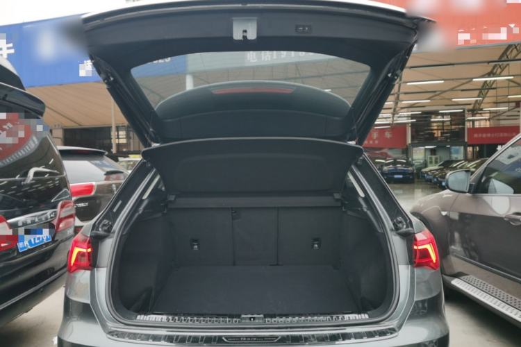 Used Audi Q3 2019 35 TFSI Fashion Dynamic Model