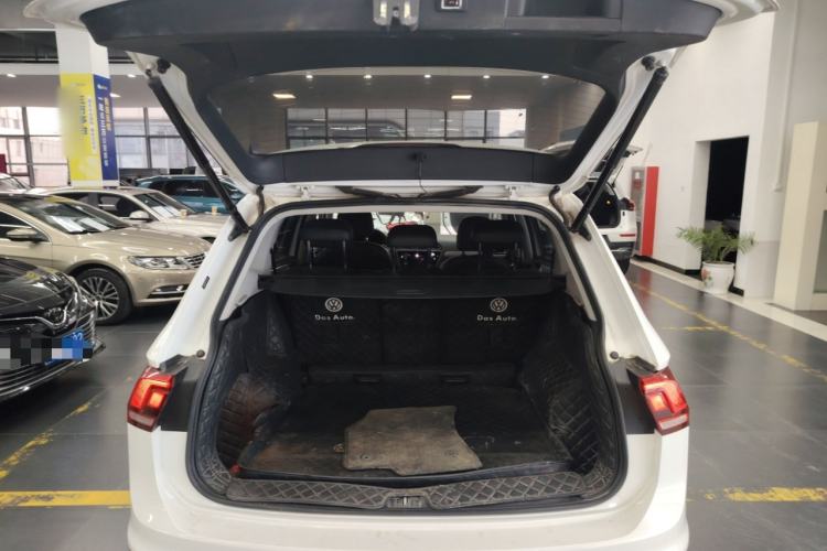 Used Volkswagen Tiguan L 2018 280TSI Automatic Two-Wheel Drive Comfort Edition
