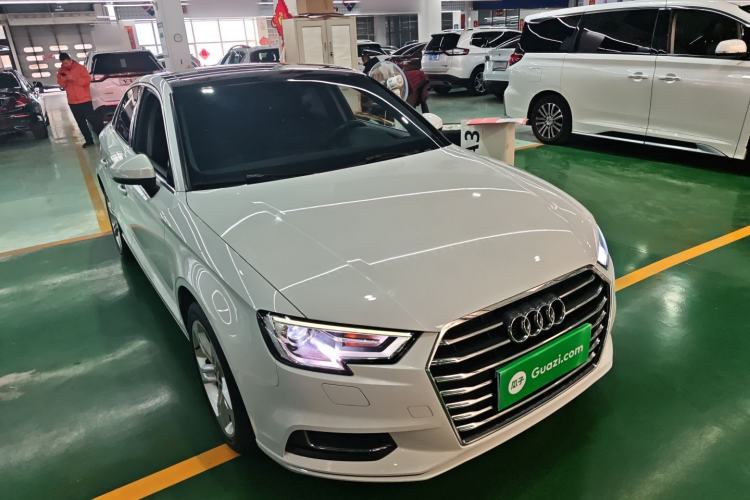 Used Audi A3 2020 Restyled Limousine 35 TFSI Ambition Version China VI
