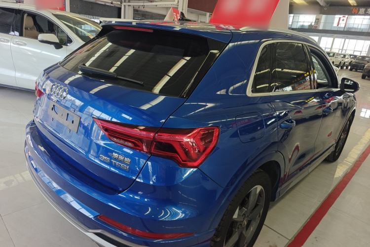 Used Audi Q3 2021 35 TFSI Fashion Dynamic Model
