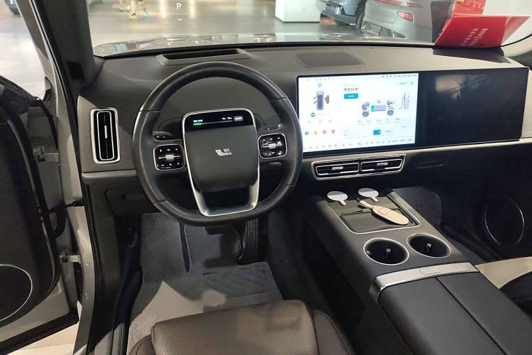 Used Li Auto L9 2022 Max model
