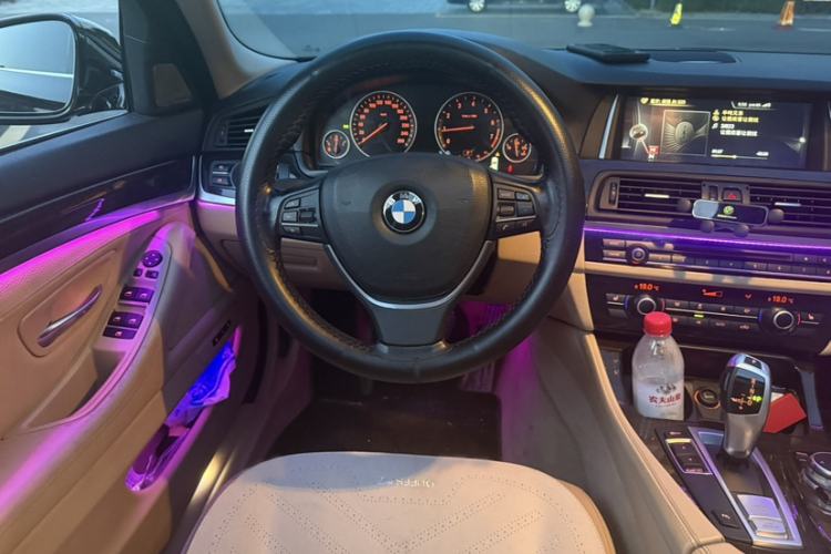 Used BMW 5 Series 2014 525Li Luxury Design Package
