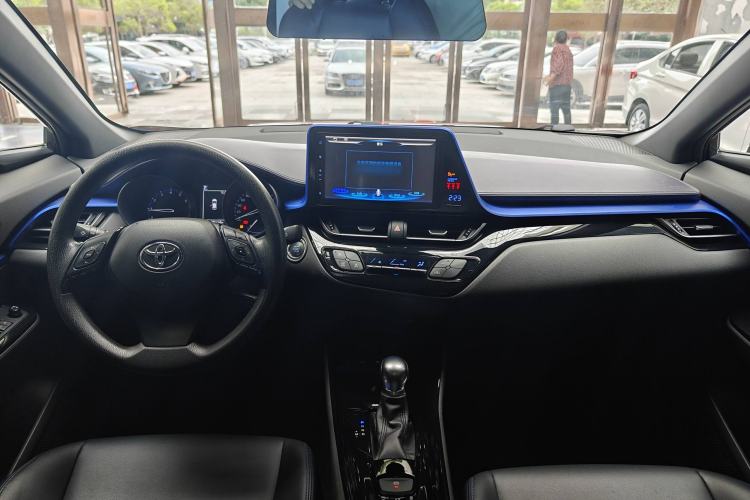 Used Toyota C-HR 2020 2.0L Leading Edition
