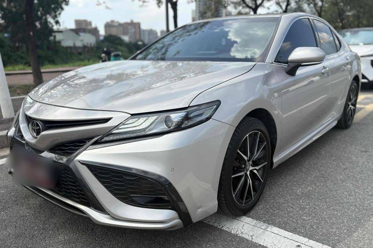 Used Toyota Camry 2021 2.0S FENGSHANG Edition
